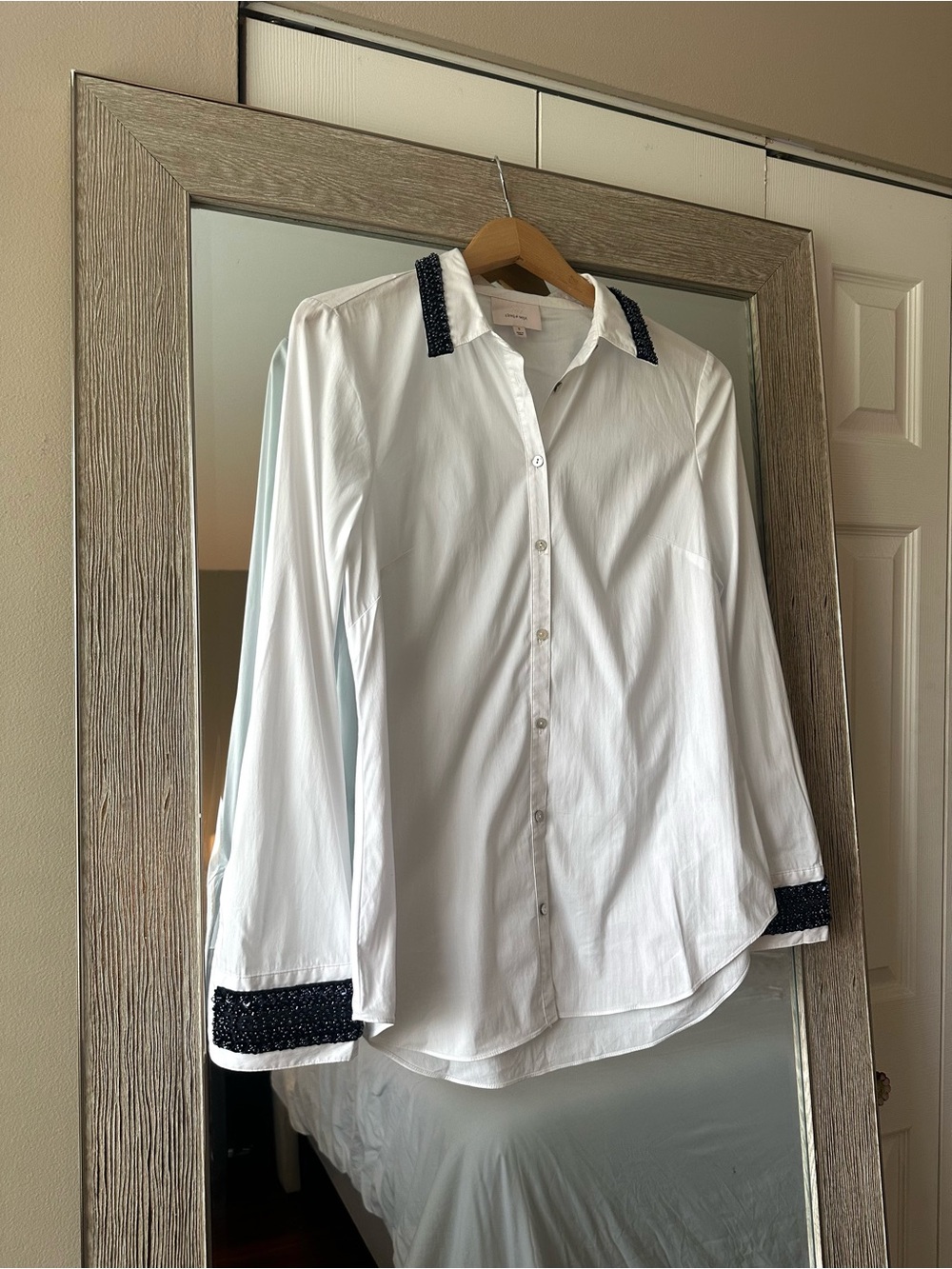 Cinq A Sept White Solid Button-Up Beaded Collar & Cuffs Long Sleeve Blouse Small